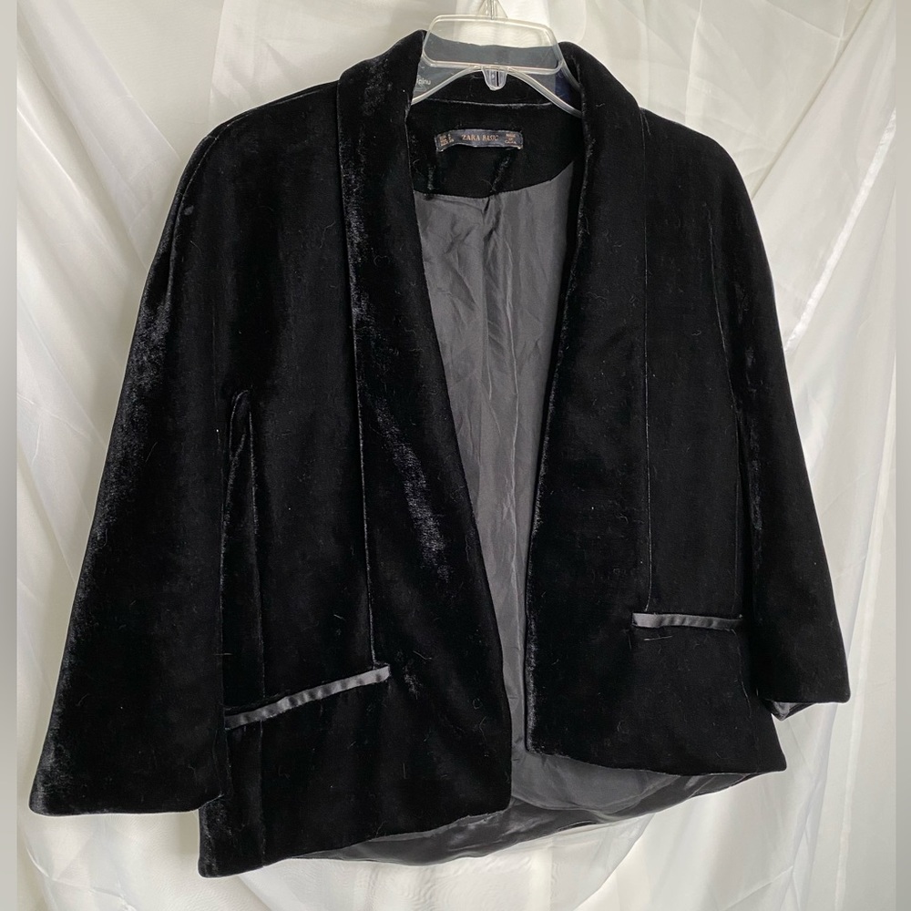 Zara Basics Velvet Blazer Black